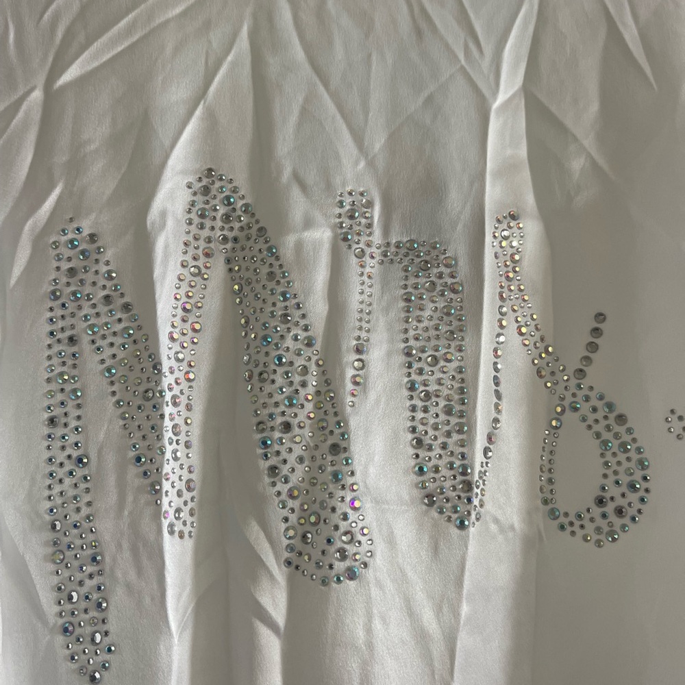 VS Robe - Picture 4 of 8